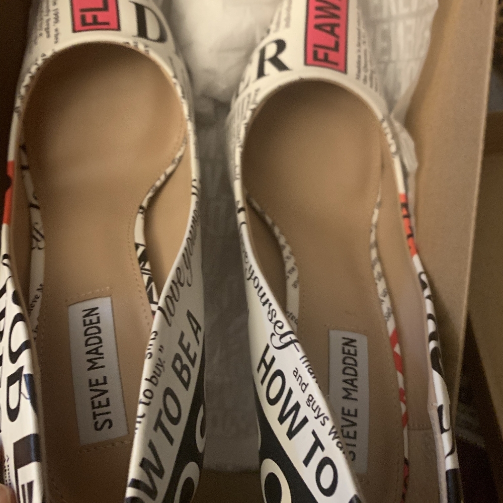 Steve Madden Multicolor Text Print Heels - Picture 3 of 3